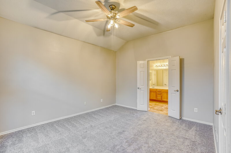 1,965/Mo, 8715 Elm Drake Lane Humble, TX 77338 Main Bedroom View 2