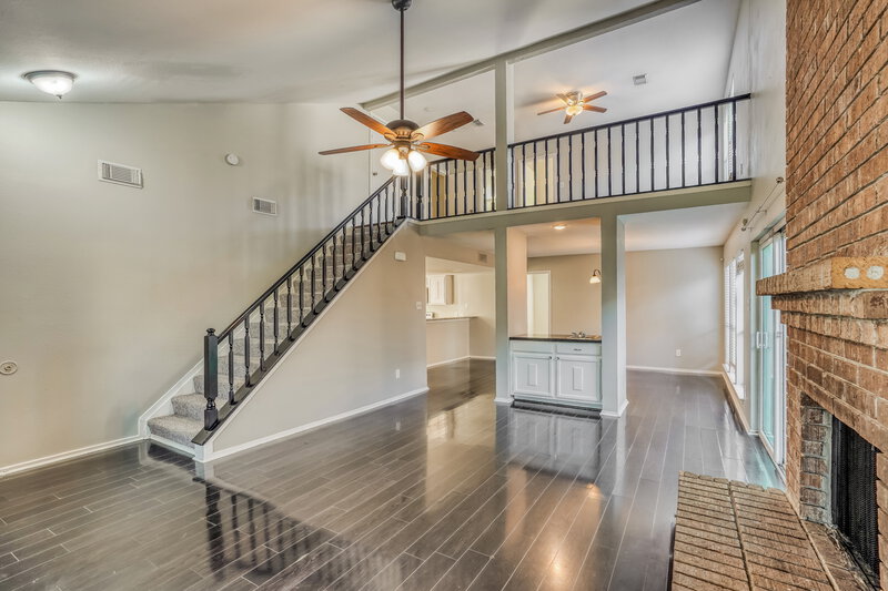 2,275/Mo, 3534 Duncaster Drive Missouri City, TX 77459 Living Room View 2