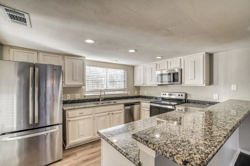 2,275/Mo, 3534 Duncaster Drive Missouri City, TX 77459 Kitchen View