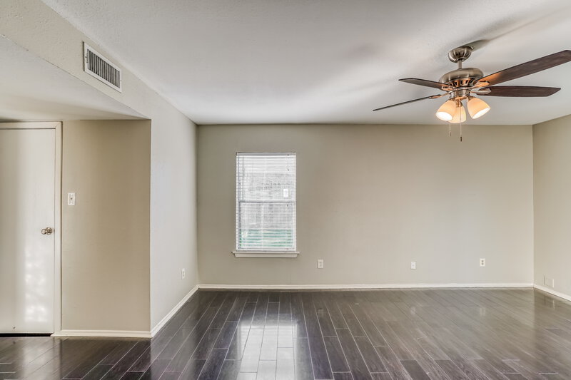 2,275/Mo, 3534 Duncaster Drive Missouri City, TX 77459 Main Bedroom View