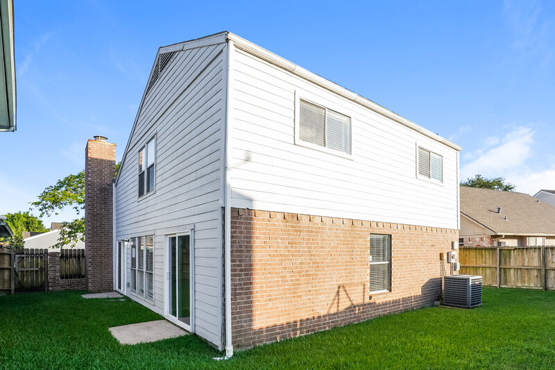 2,275/Mo, 3534 Duncaster Drive Missouri City, TX 77459 Rear View