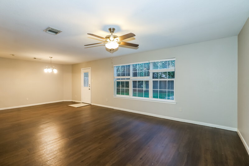 1,755/Mo, 11118 Opatrny Meadows Lane Houston, TX 77064 Living Room View