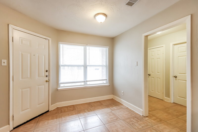 1,965/Mo, 7227 Dogwood Trail Drive Humble, TX 77346 Breakfast Nook View