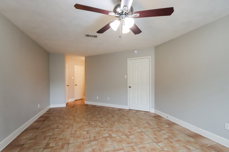 1,965/Mo, 7227 Dogwood Trail Drive Humble, TX 77346 Main Bedroom View