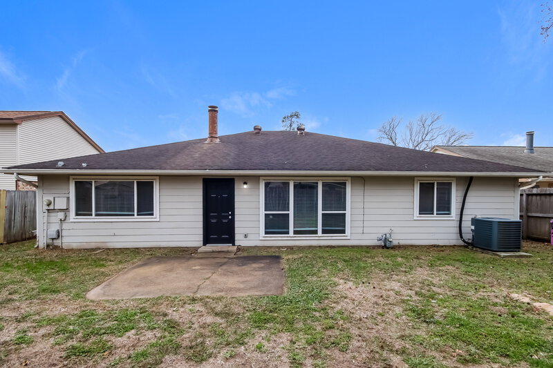 1,965/Mo, 7227 Dogwood Trail Drive Humble, TX 77346 Rear View