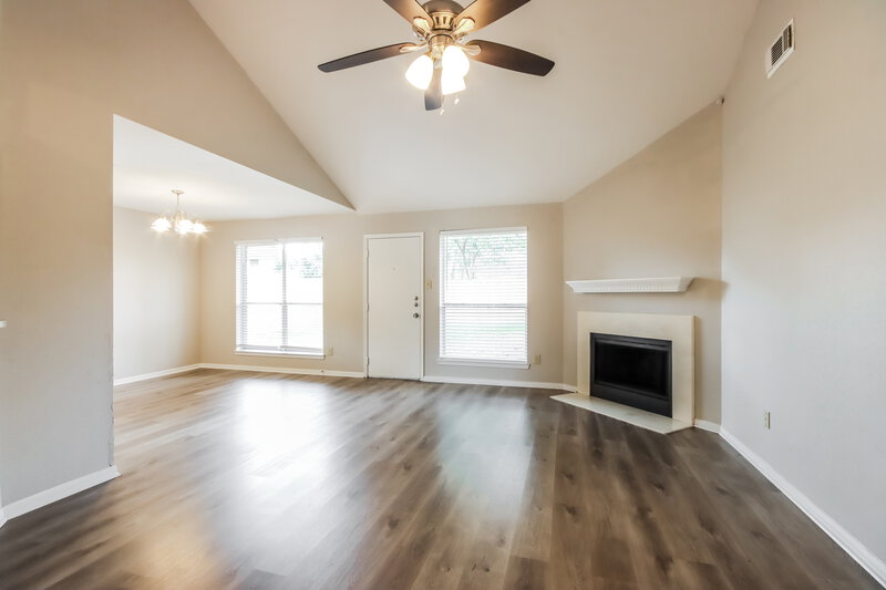 1,620/Mo, 2427 Meandering Trail Kingwood, TX 77339 Living Room View