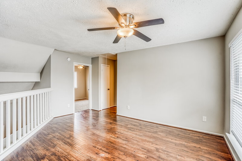 1,940/Mo, 2002 Hickory Glen Dr Missouri City, TX 77489 Loft View