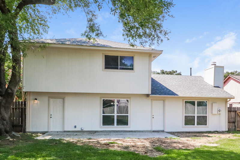1,850/Mo, 16818 Swanmore Drive Humble, TX 77396 Rear View