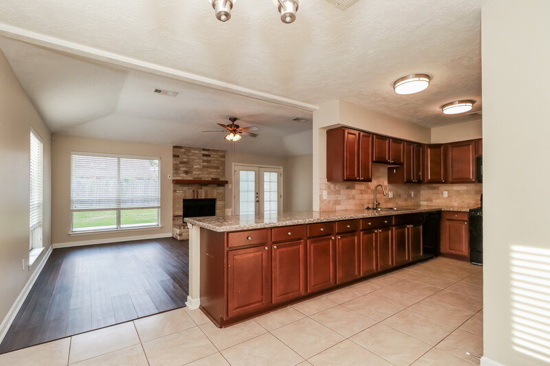 2,025/Mo, 7323 Echo Pines Dr Humble, TX 77346 Breakfast Nook View