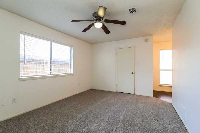 1,675/Mo, 13411 Reads Ct Houston, TX 77015 Misc View 7