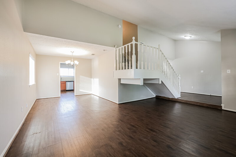 1,680/Mo, 7703 Leather Market St Houston, TX 77064 Sitting Room View