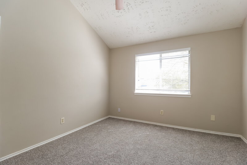 2,365/Mo, 19810 Misty Pines Dr Humble, TX 77346 Main Bedroom View 2