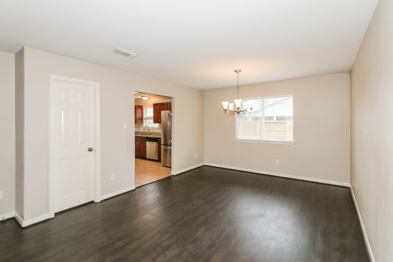 1,785/Mo, 12202 Greencanyon Dr Houston, TX 77044 Dining Room View