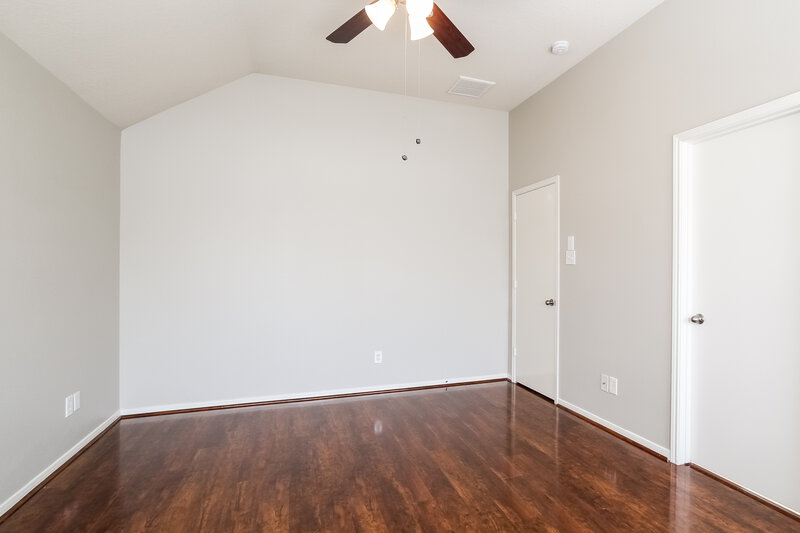 1,970/Mo, 17807 Egret Lake Way Humble, TX 77346 Master Bedroom View