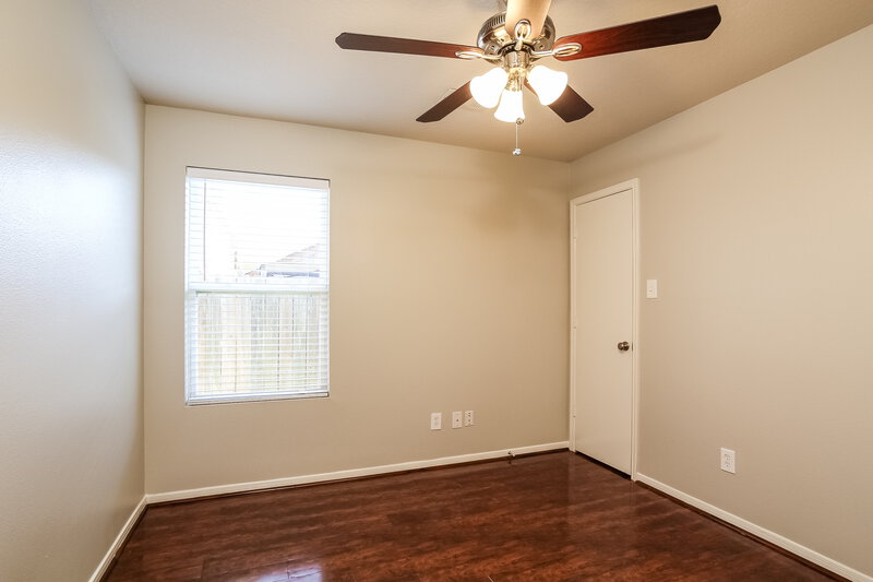 1,970/Mo, 17807 Egret Lake Way Humble, TX 77346 Bedroom View 2