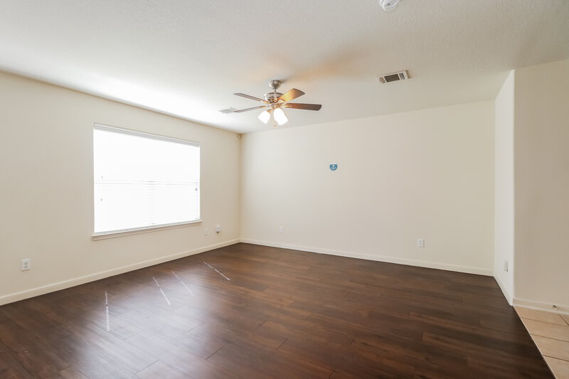 1,980/Mo, 28902 Rio Grande River Drive Spring, TX 77386 Living Room View