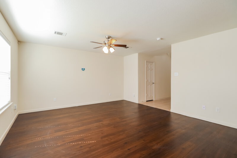 1,980/Mo, 28902 Rio Grande River Drive Spring, TX 77386 Living Room View 2