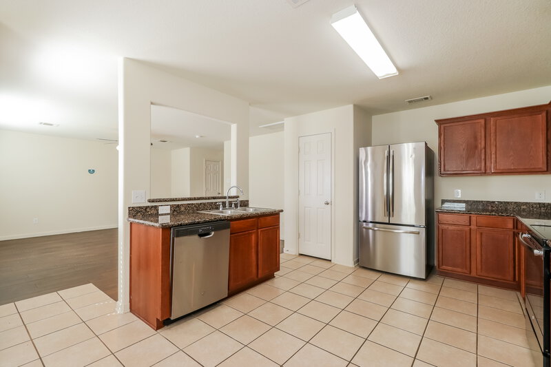 1,980/Mo, 28902 Rio Grande River Drive Spring, TX 77386 Kitchen View 2