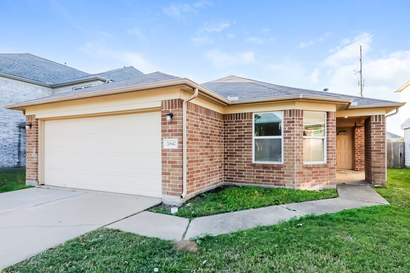 1,995/Mo, 20642 Ricewood Village Trail Katy, TX 77449 Front View