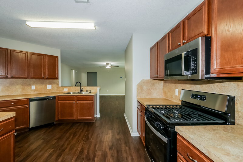 1,995/Mo, 20642 Ricewood Village Trail Katy, TX 77449 Kitchen View 2