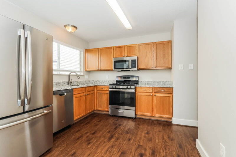 1,755/Mo, 9711 Farrell Dr Houston, TX 77070 Kitchen View 2