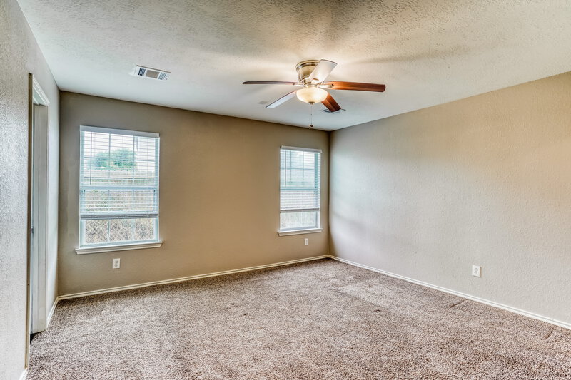 1,725/Mo, 20619 Tayman Oaks Drive Cypress, TX 77433 Main Bedroom View