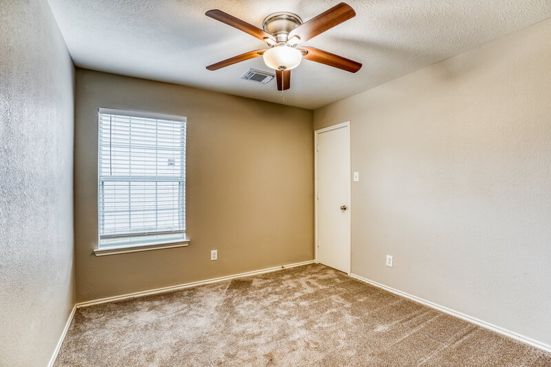 1,725/Mo, 20619 Tayman Oaks Drive Cypress, TX 77433 Bedroom View