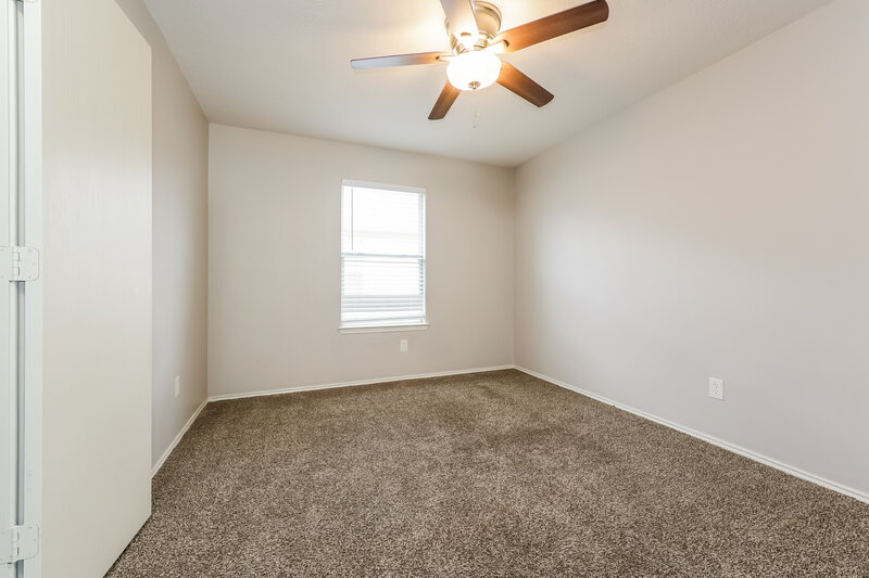 2,870/Mo, 4931 Winding View Ln Humble, TX 77346 Bedroom View
