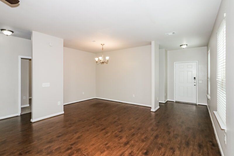 1,730/Mo, 10339 Dawson Hill Ln Houston, TX 77044 Living Room View 2