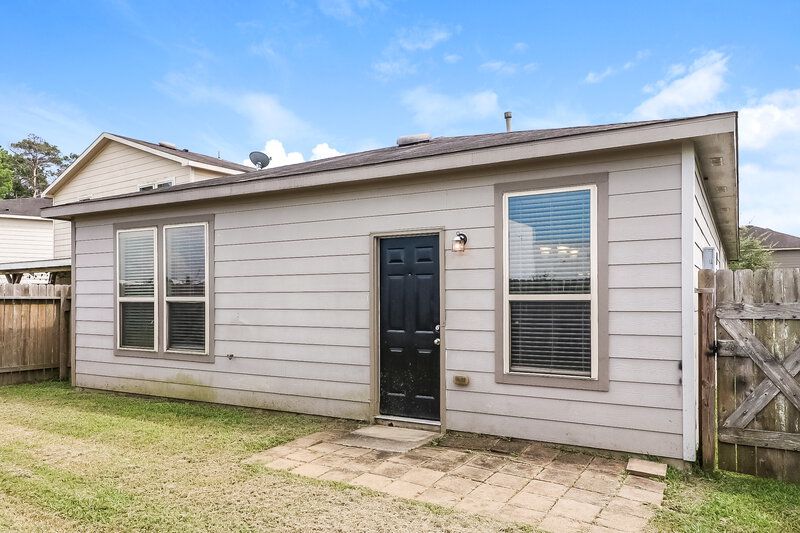 1,730/Mo, 10339 Dawson Hill Ln Houston, TX 77044 Rear View