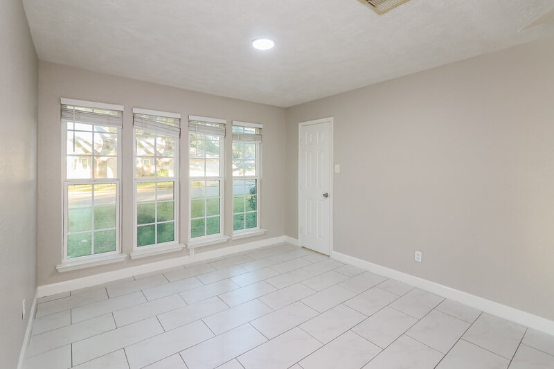 1,850/Mo, 17435 Chicory Dr Houston, TX 77084 Family Room View