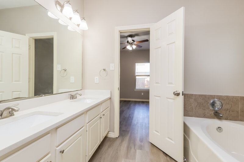 1,970/Mo, 10110 Berrybriar Ln Tomball, TX 77375 Misc View 7