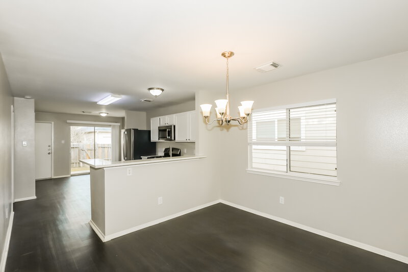 1,560/Mo, 6154 Settlers Lake Cir E Katy, TX 77449 Dining Room View