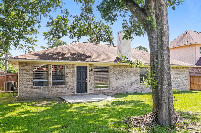 1,915/Mo, 3030 Hummingbird Ln Humble, TX 77396 Rear View