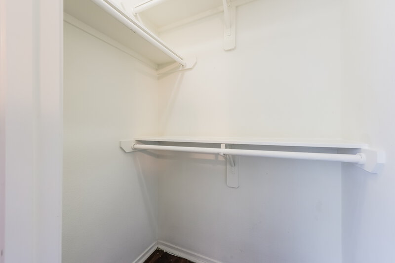 1,645/Mo, 1043 Verde Trails Dr Houston, TX 77073 Laundry Room View