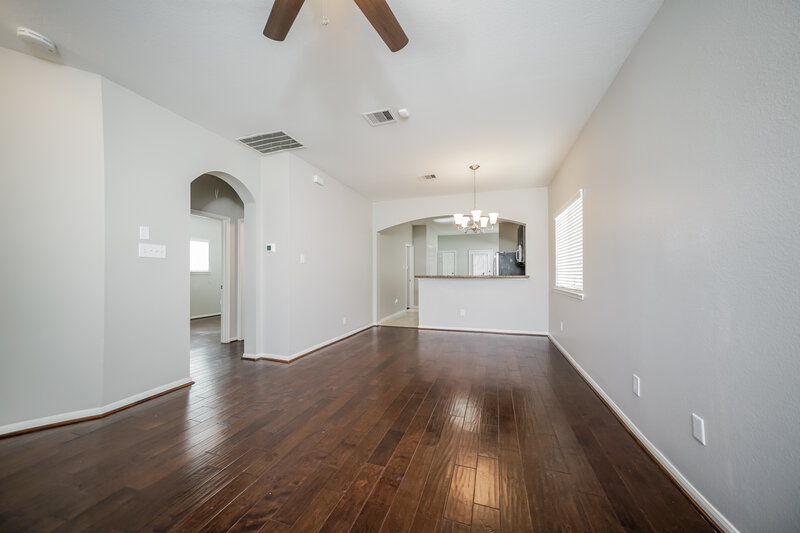 1,690/Mo, 4043 Mossy Place Ln Spring, TX 77388 Living Room View 2