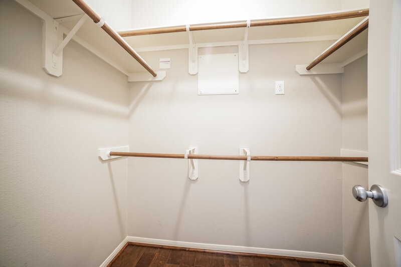 1,690/Mo, 4043 Mossy Place Ln Spring, TX 77388 Walk In Closet View