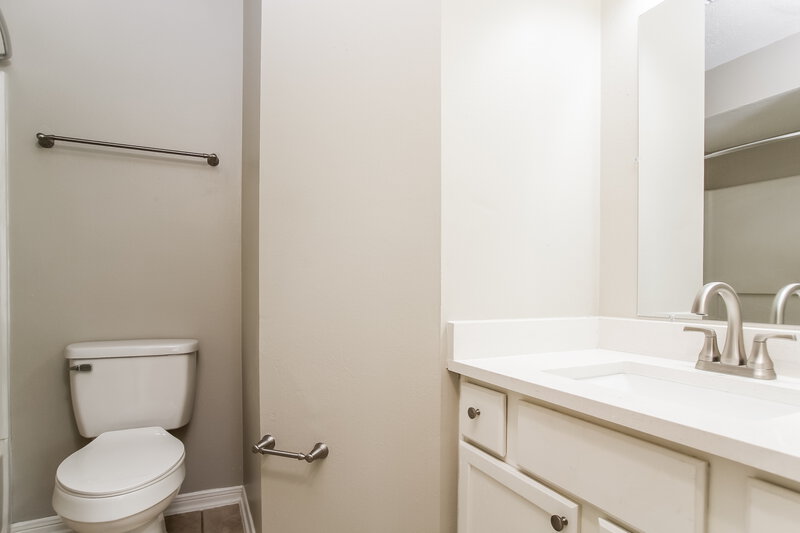 2,660/Mo, 19114 Timber Way Dr Humble, TX 77346 Main Bathroom View 2