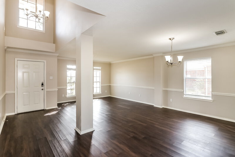 0/Mo, 3219 Bent Brook Way Katy, TX 77449 Dining Room View 2