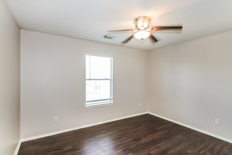 0/Mo, 3219 Bent Brook Way Katy, TX 77449 Bedroom View 3