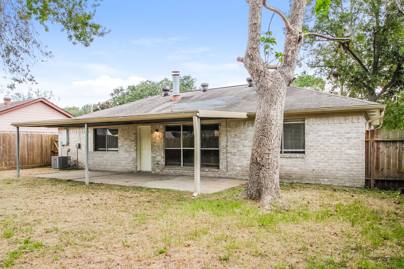 1,690/Mo, 314 Anchor Way League City, TX 77573 Rear View 3