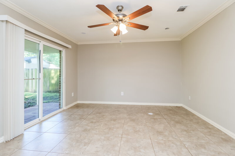 1,805/Mo, 10806 Clear Fork Dr Humble, TX 77396 Main Bedroom View