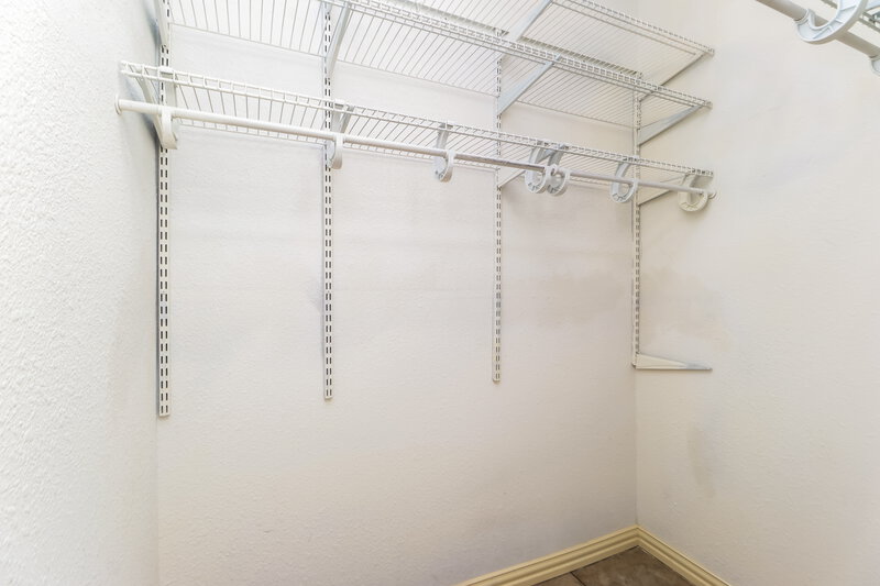 1,805/Mo, 10806 Clear Fork Dr Humble, TX 77396 Walk In Closet View