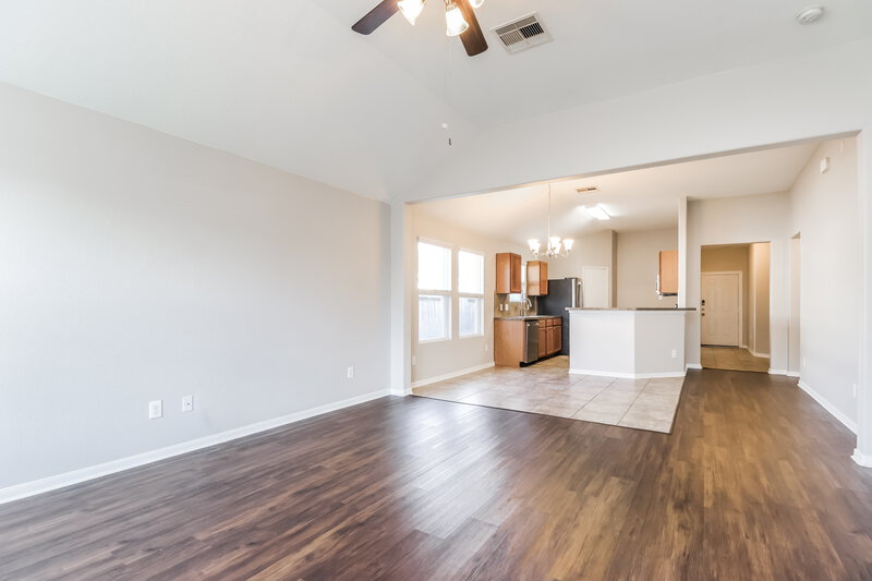 1,930/Mo, 9920 Hyacinth Way Conroe, TX 77385 Living Room View 3