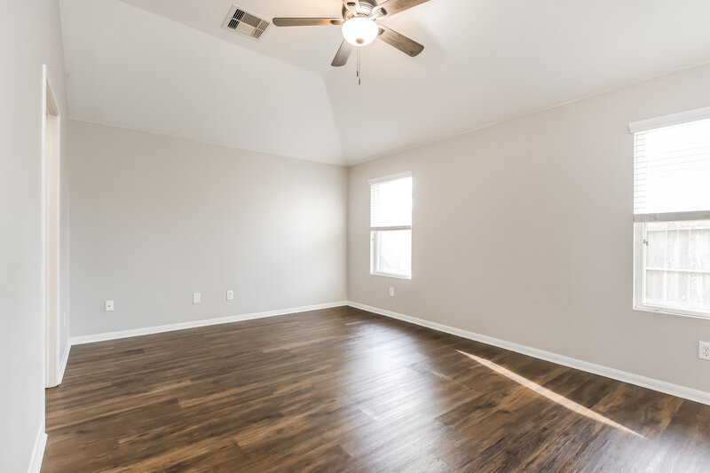 1,930/Mo, 9920 Hyacinth Way Conroe, TX 77385 Main Bedroom View
