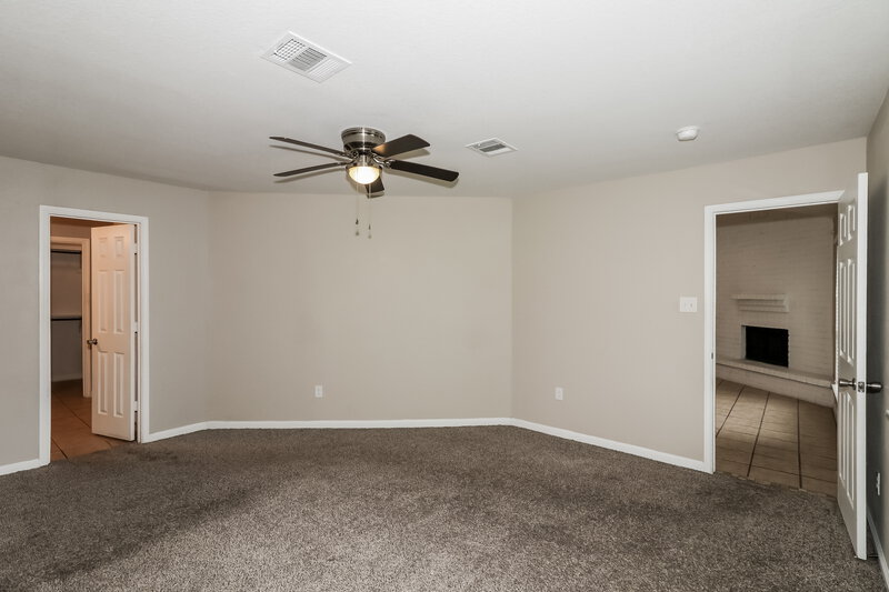 1,795/Mo, 2631 Dawn Star Dr Missouri City, TX 77489 Main Bedroom View 2