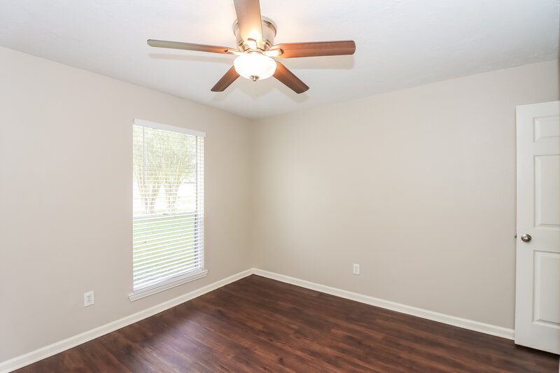 1,995/Mo, 13915 Peatwood Rd Houston, TX 77038 Bedroom View 2