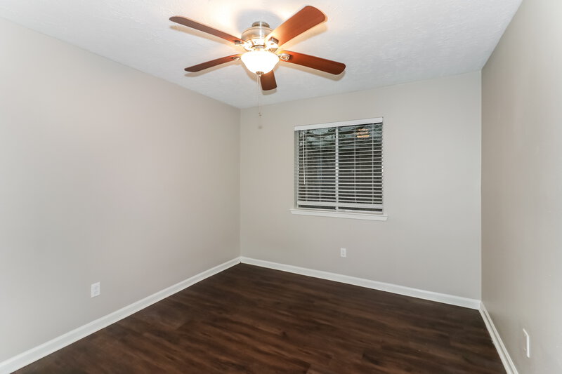 2,315/Mo, 2810 Forest Hills Drive League City, TX 77573 Bedroom View 2