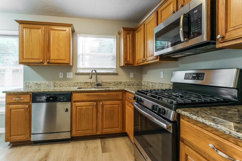 1,825/Mo, 26614 Cypresswood Dr Spring, TX 77373 Kitchen View 3