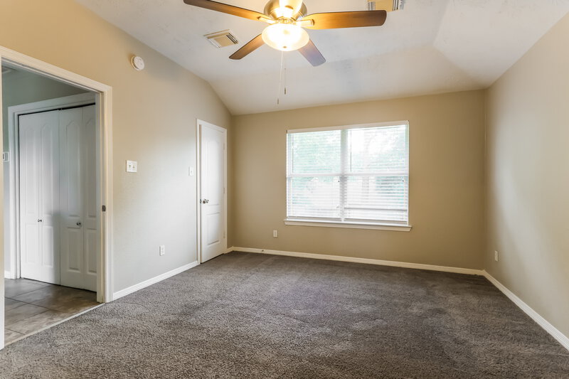 1,825/Mo, 26614 Cypresswood Dr Spring, TX 77373 Main Bedroom View 2
